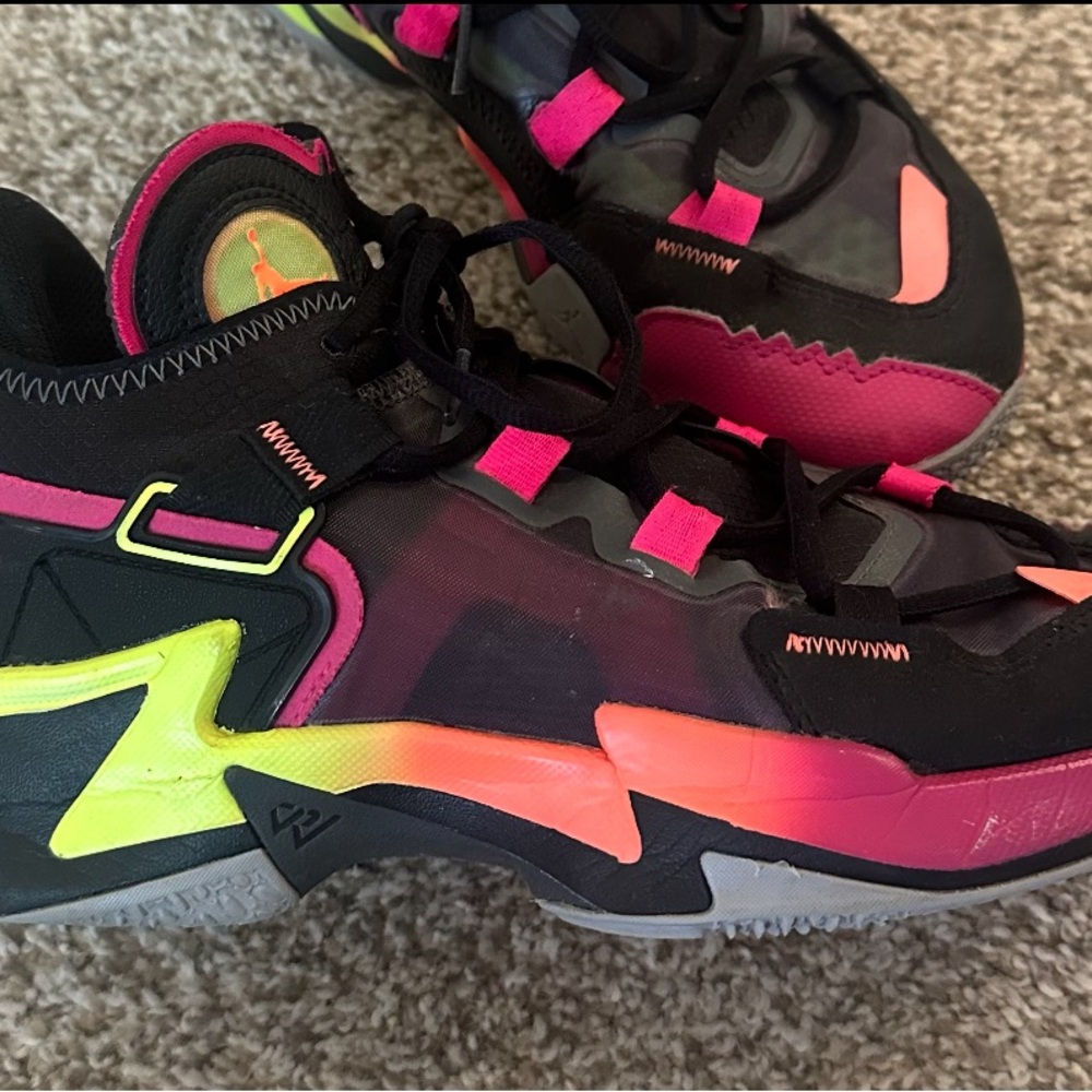 Jordan Why Not Zer0.5 Raging Grace